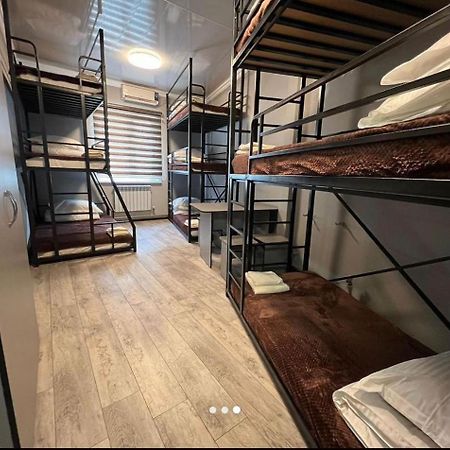 Kuze Hostel Almaty Luaran gambar