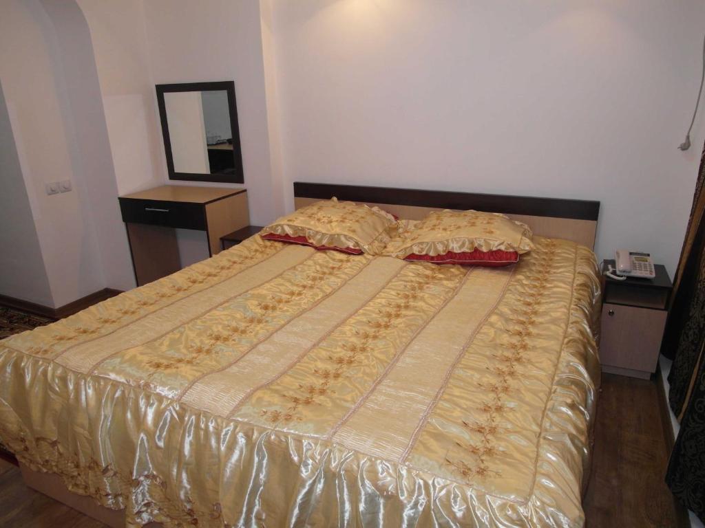 Kuze Hostel Almaty Luaran gambar
