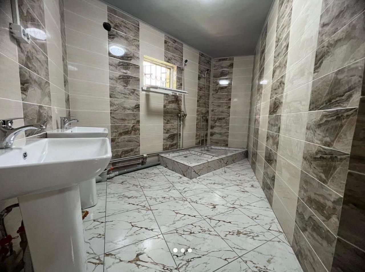 Kuze Hostel Almaty Luaran gambar