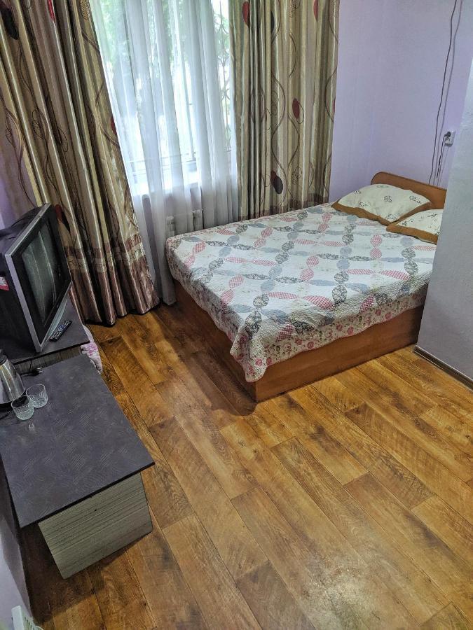 Kuze Hostel Almaty Bilik gambar