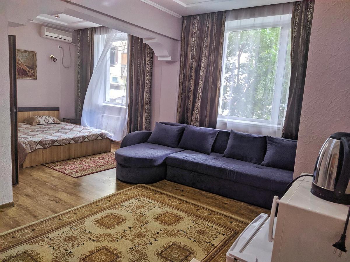 Kuze Hostel Almaty Bilik gambar